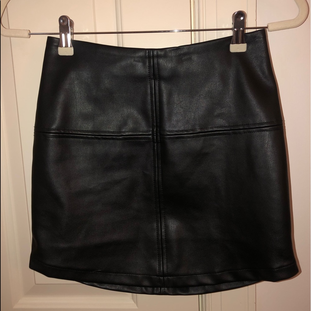 Black leather mini skirt from Lulus size 2